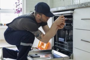 4 Ways to Tell You Need Dishwasher Repair